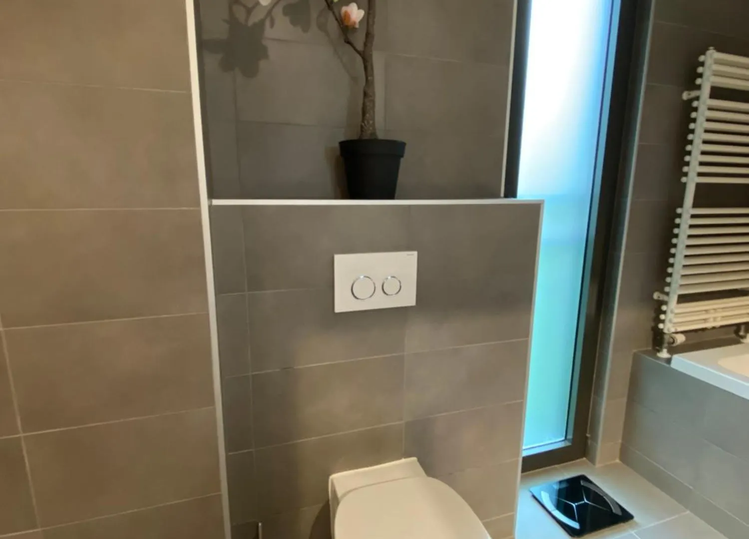 Appartement Residentiel Tour Et Taxis Et Parking Брюссель 0*,